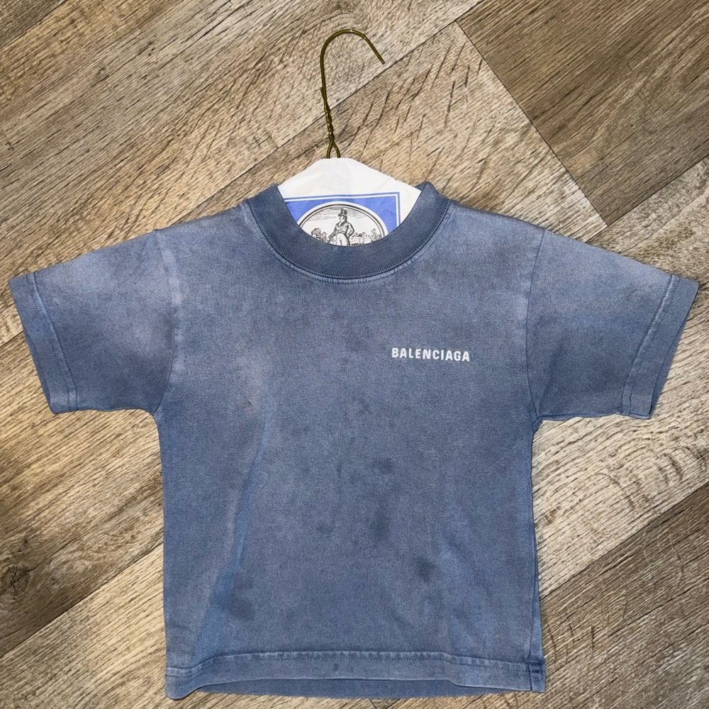 BALENCIAGA T SHIRT